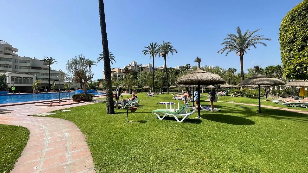 Benal Beach 42 Benalmadena 0*,  Spain